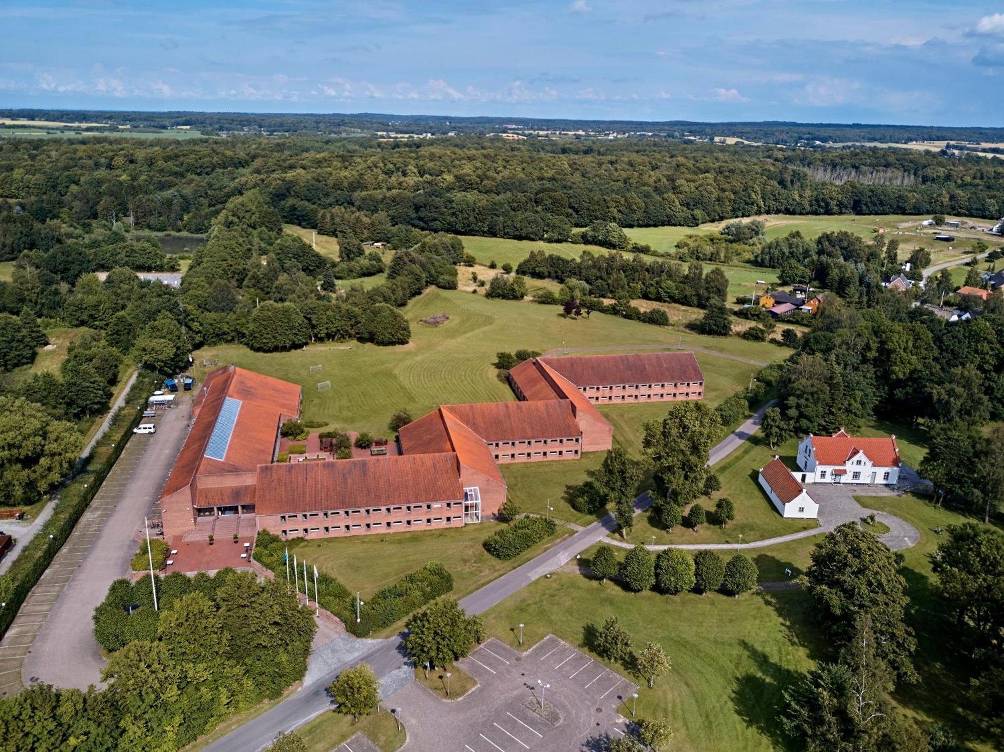 Bymose Hegn Hotel & Kursuscenter Helsinge Eksteriør bilde